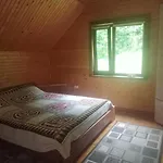 під горою Lodge