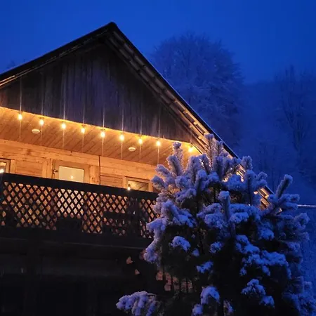 під горою Lodge Sheshory