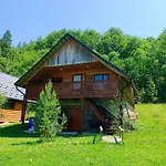 під горою Gerendaház