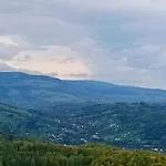 під горою Gerendaház Sesori